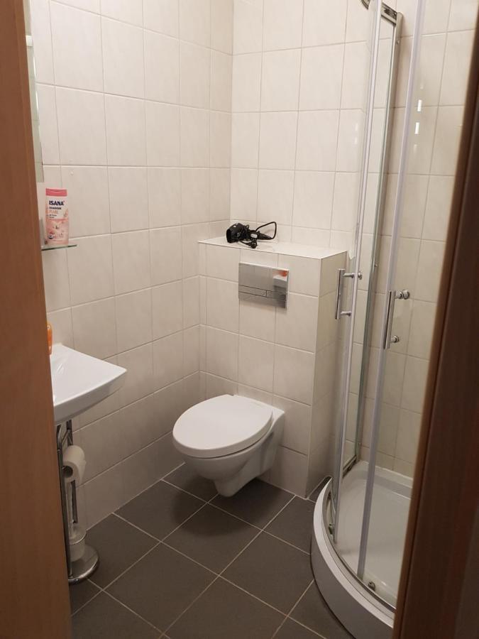 Hotel Zur Altstadt Calbe Dış mekan fotoğraf