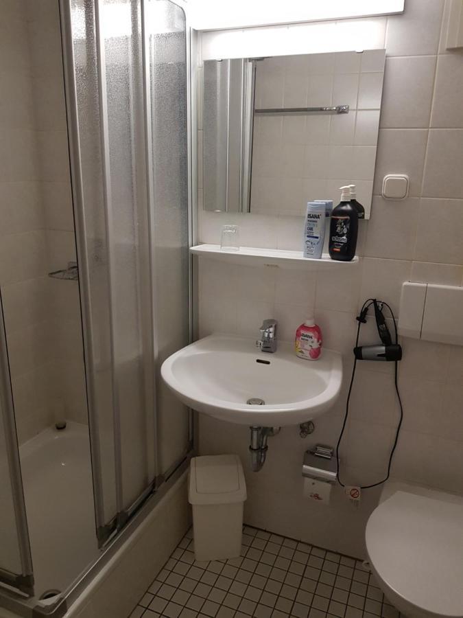 Hotel Zur Altstadt Calbe Dış mekan fotoğraf