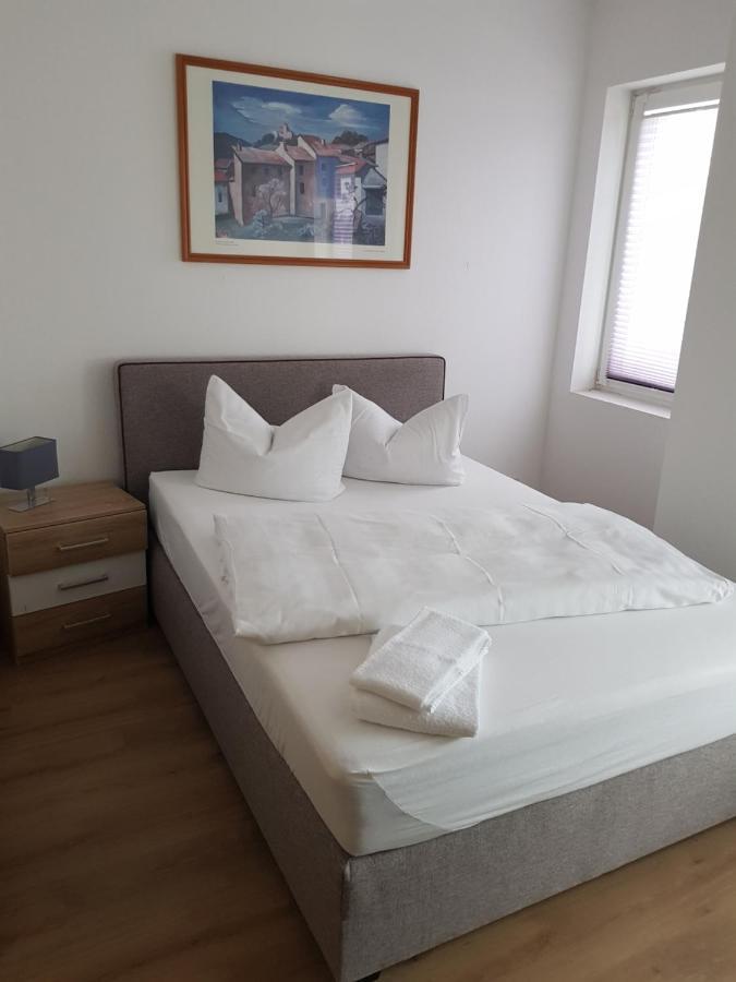 Hotel Zur Altstadt Calbe Dış mekan fotoğraf